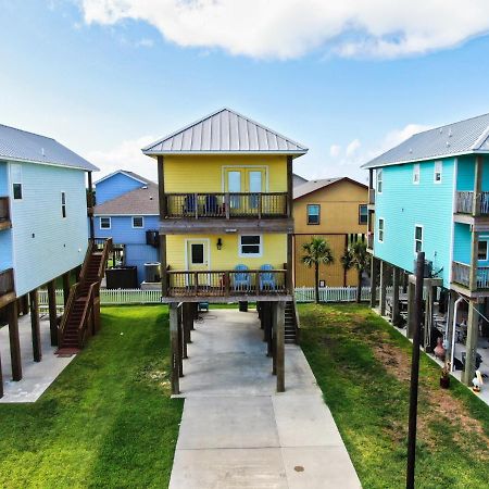 Yellow Beach Haven, Decks, Views, Mere Steps To Sand Galveston Bagian luar foto